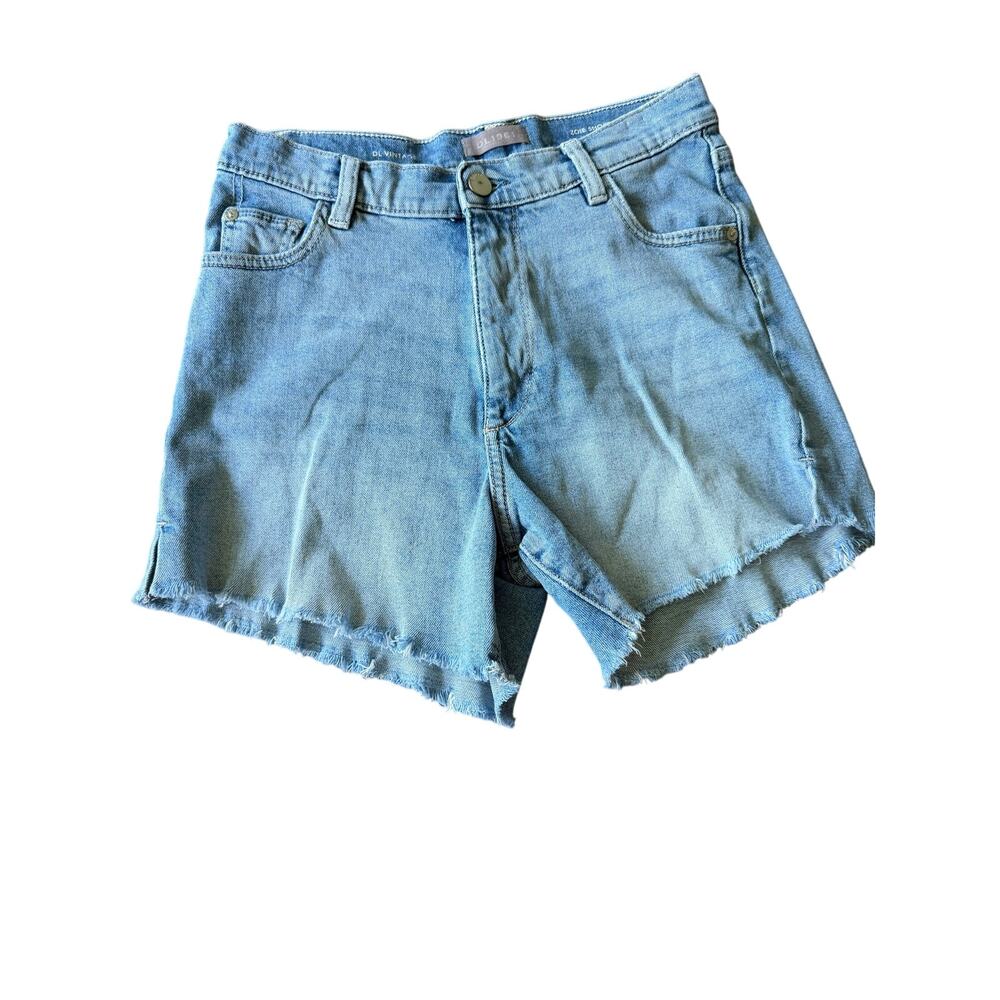 DL1961 relaxed vintage zoie short 4.5" size 24